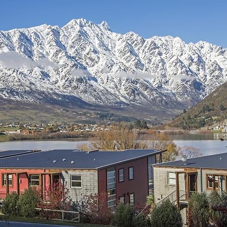 Mantra Marina Queenstown Aparthotel Exterior photo