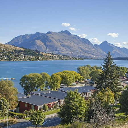 Mantra Marina Queenstown Aparthotel Exterior photo